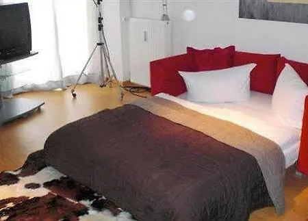 Apartment Schliemannstrasse